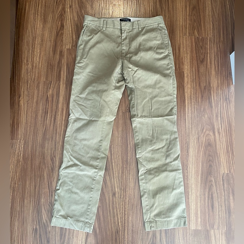 Banana Republic Chino Pants